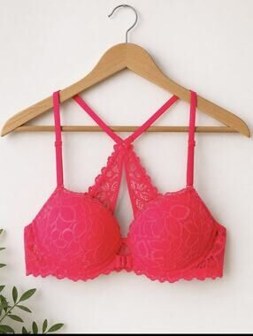 Victoria’s Secret Pink Date Racerback Push Up Padded Bra 34B Lace